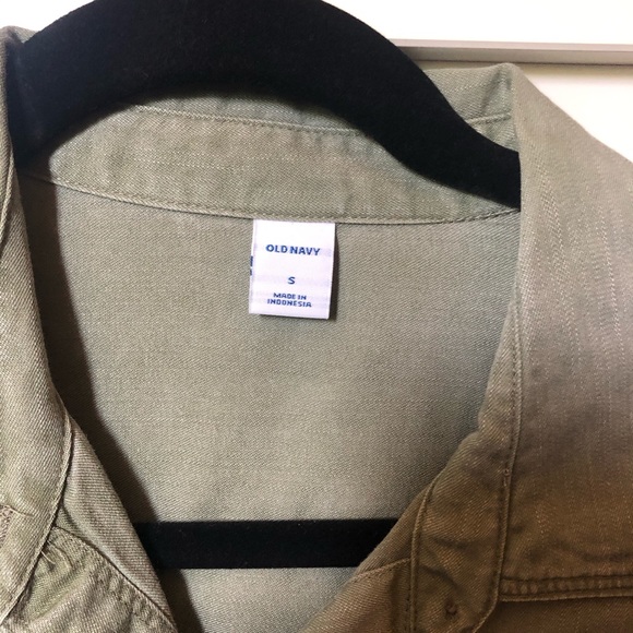 NWOT Old Navy Button Up Tencel Top, Small - Picture 2 of 3